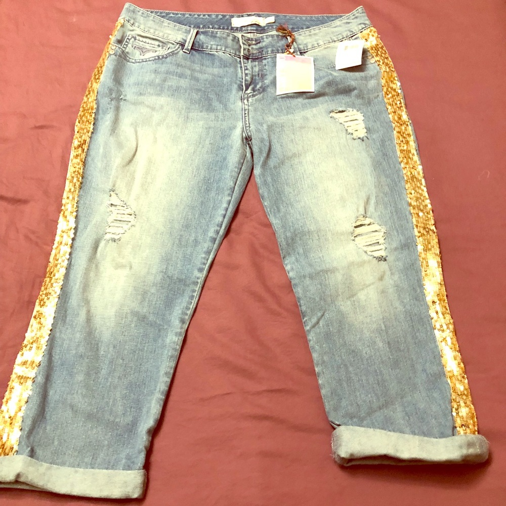 Sequin Embellished cropped jeans